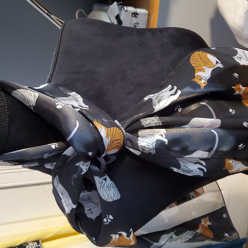 Amazon Cat Print Scarf - Black and Multicolor